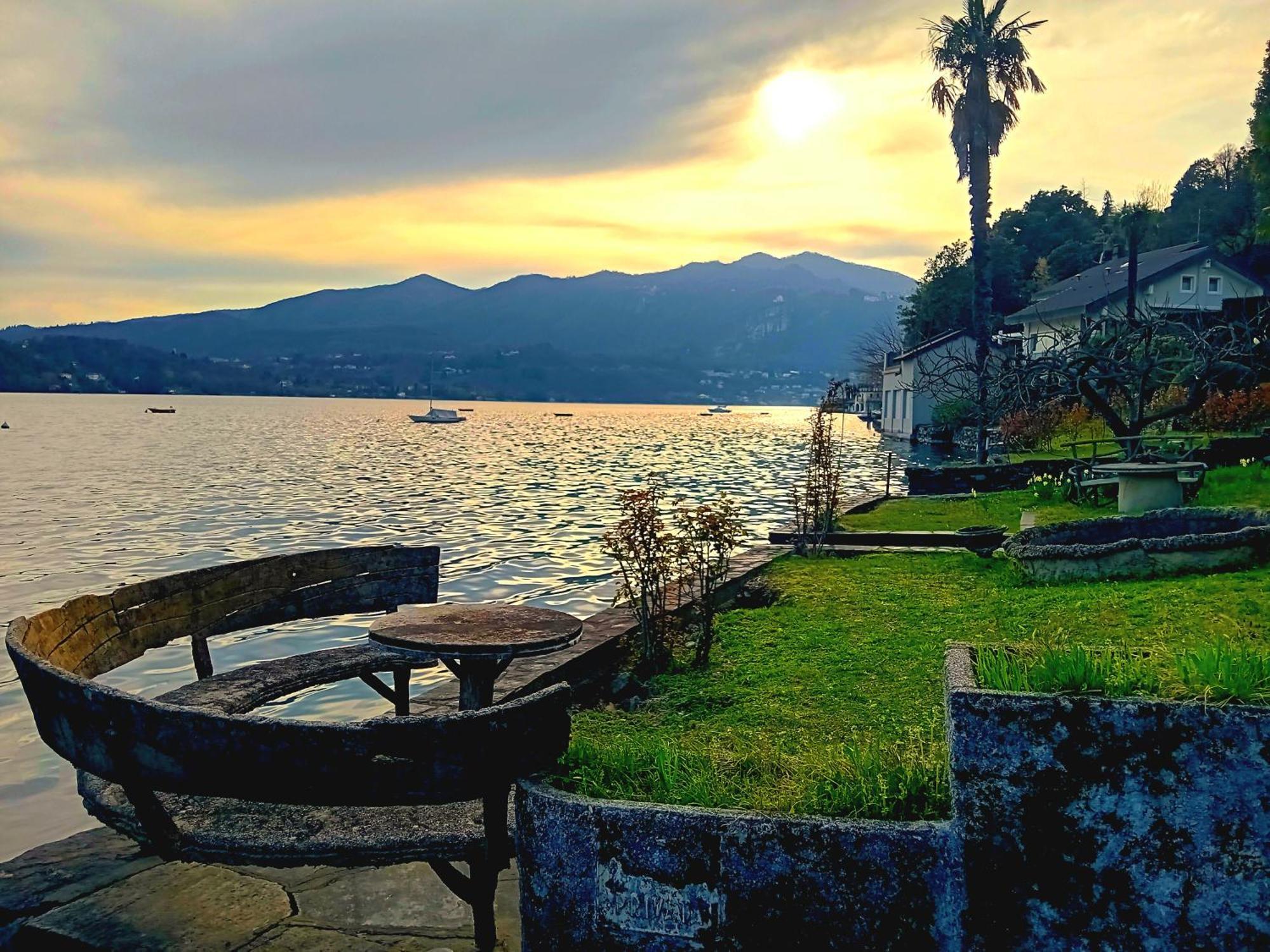 Appartement Casa Longhi à Orta San Giulio Extérieur photo